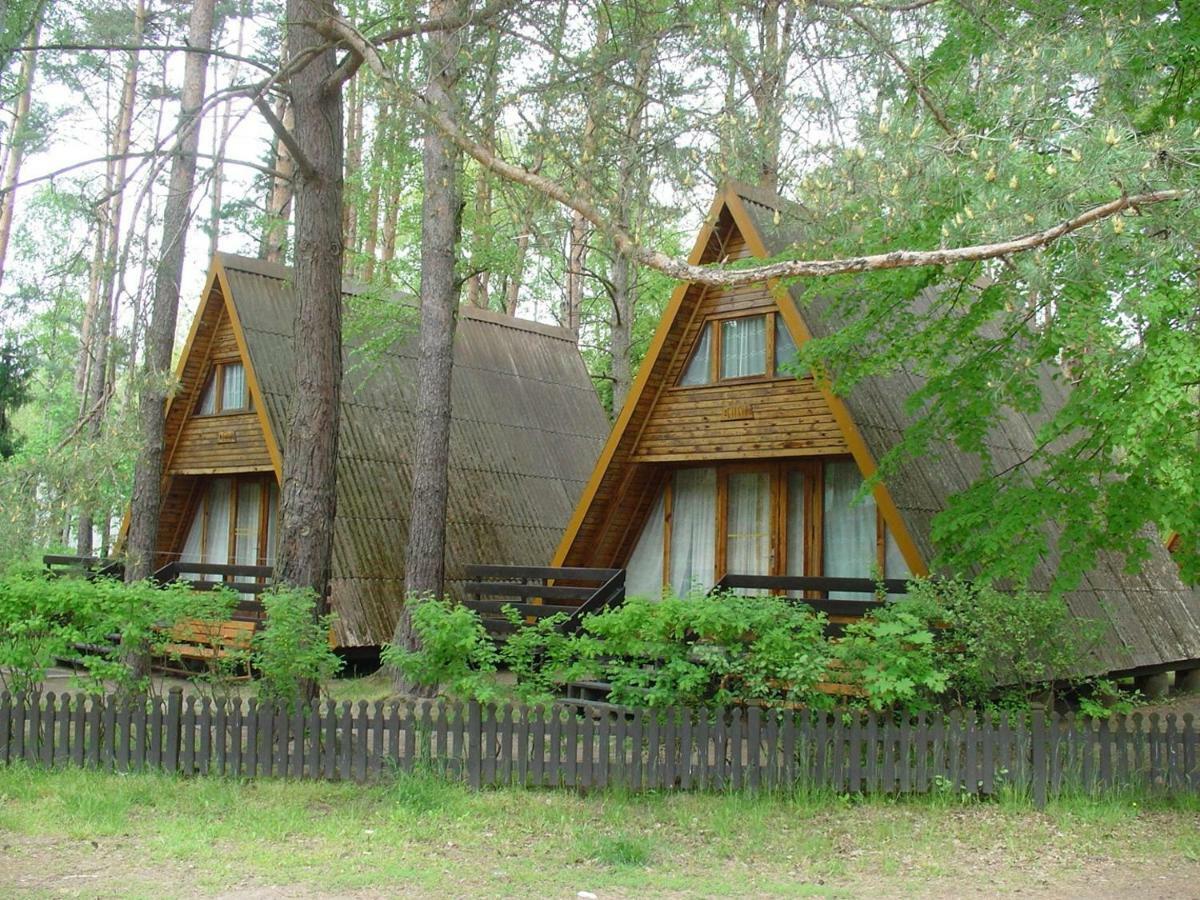 Готель Osrodek Nowa Holandia Сєракув Екстер'єр фото